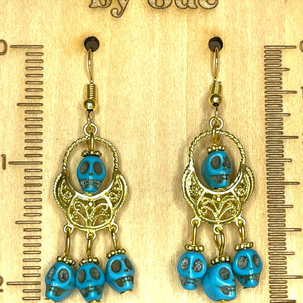 Skull Drop Earrings - Halloween